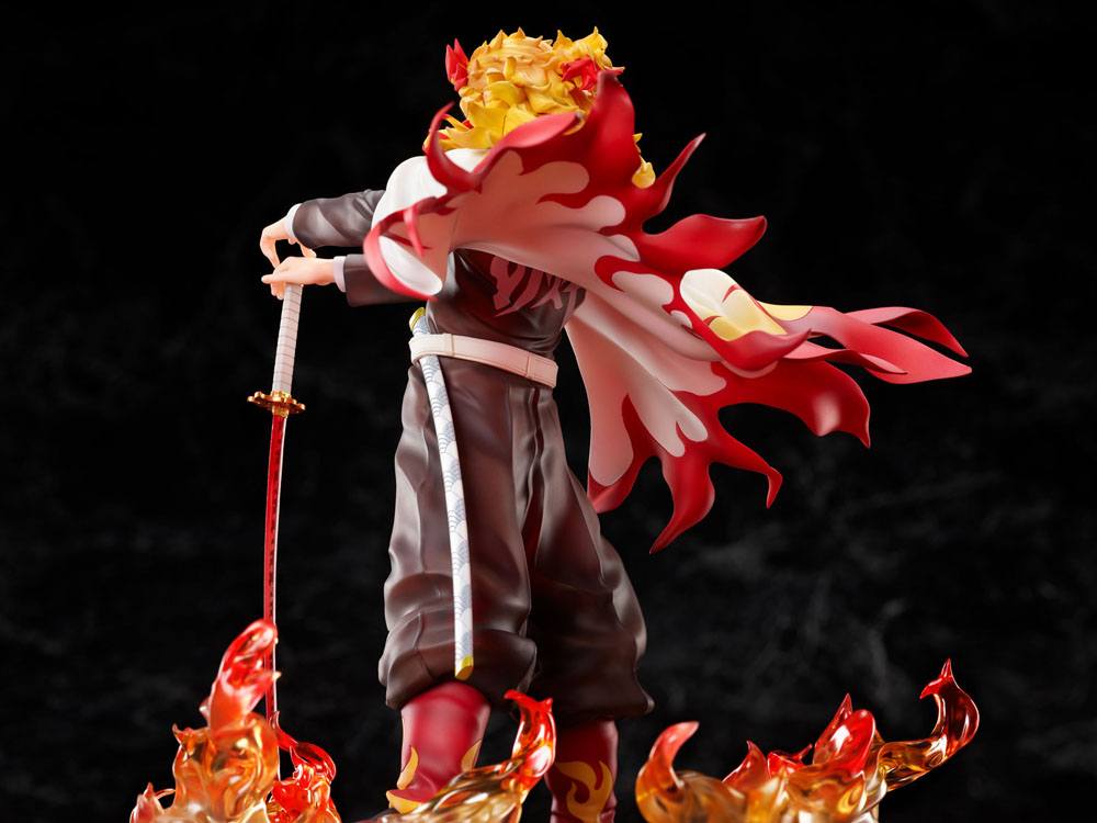 Demon Slayer: Kimetsu no Yaiba The Movie Statue 1/8 Mugen Train Kyojuro Rengoku 20 cm