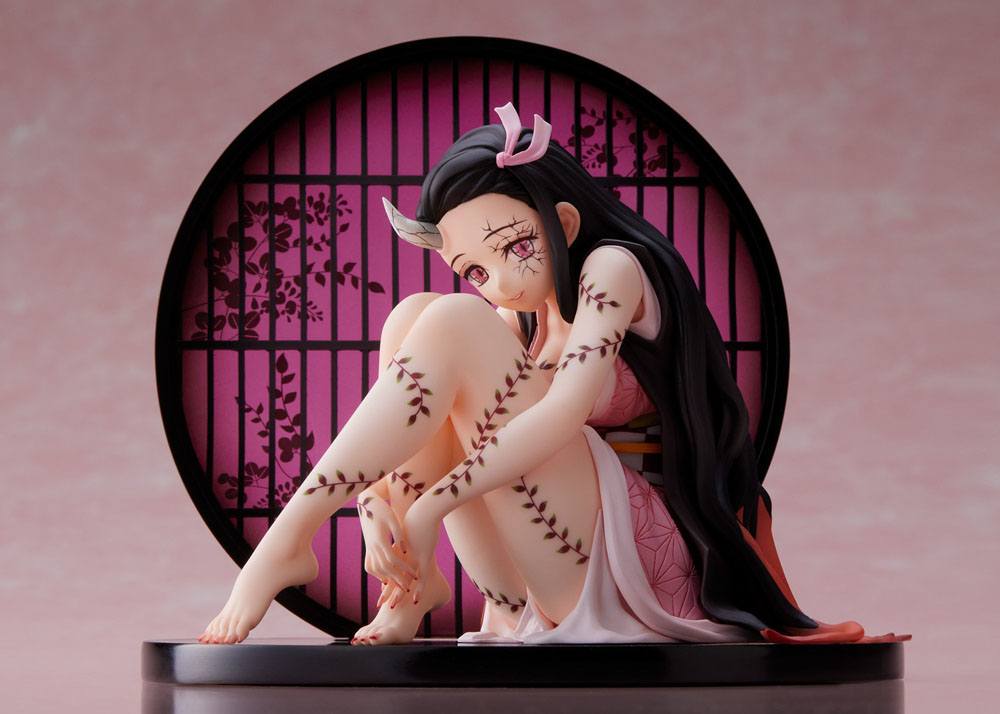 Demon Slayer: Kimetsu no Yaiba Statue 1/8 Entertainment District Arc Nezuko Kamado (Demon Form Advancing Version) 12 cm