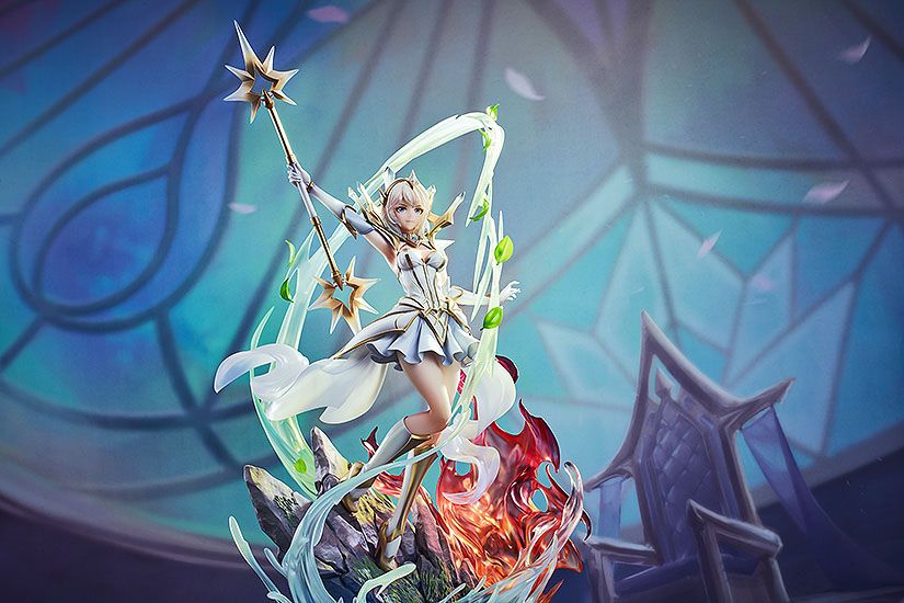 League of Legends PVC Statue Elementalist Lux 34 cm